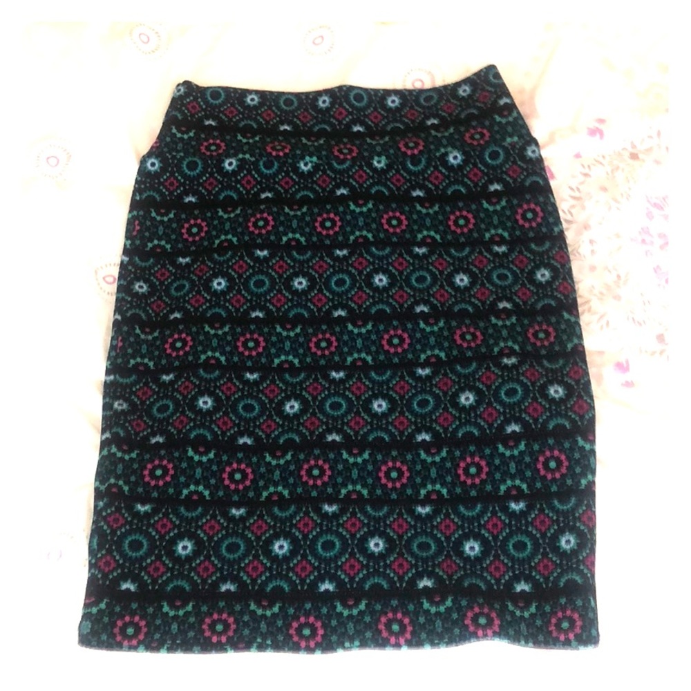 Lularoe skirt